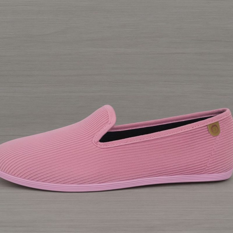 Mocasín pana la cadena