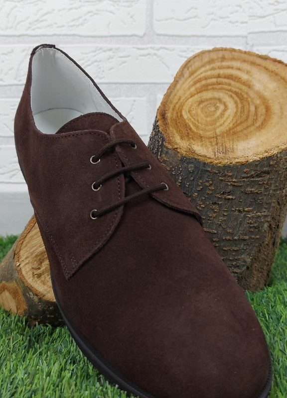 Blucher ante marrón